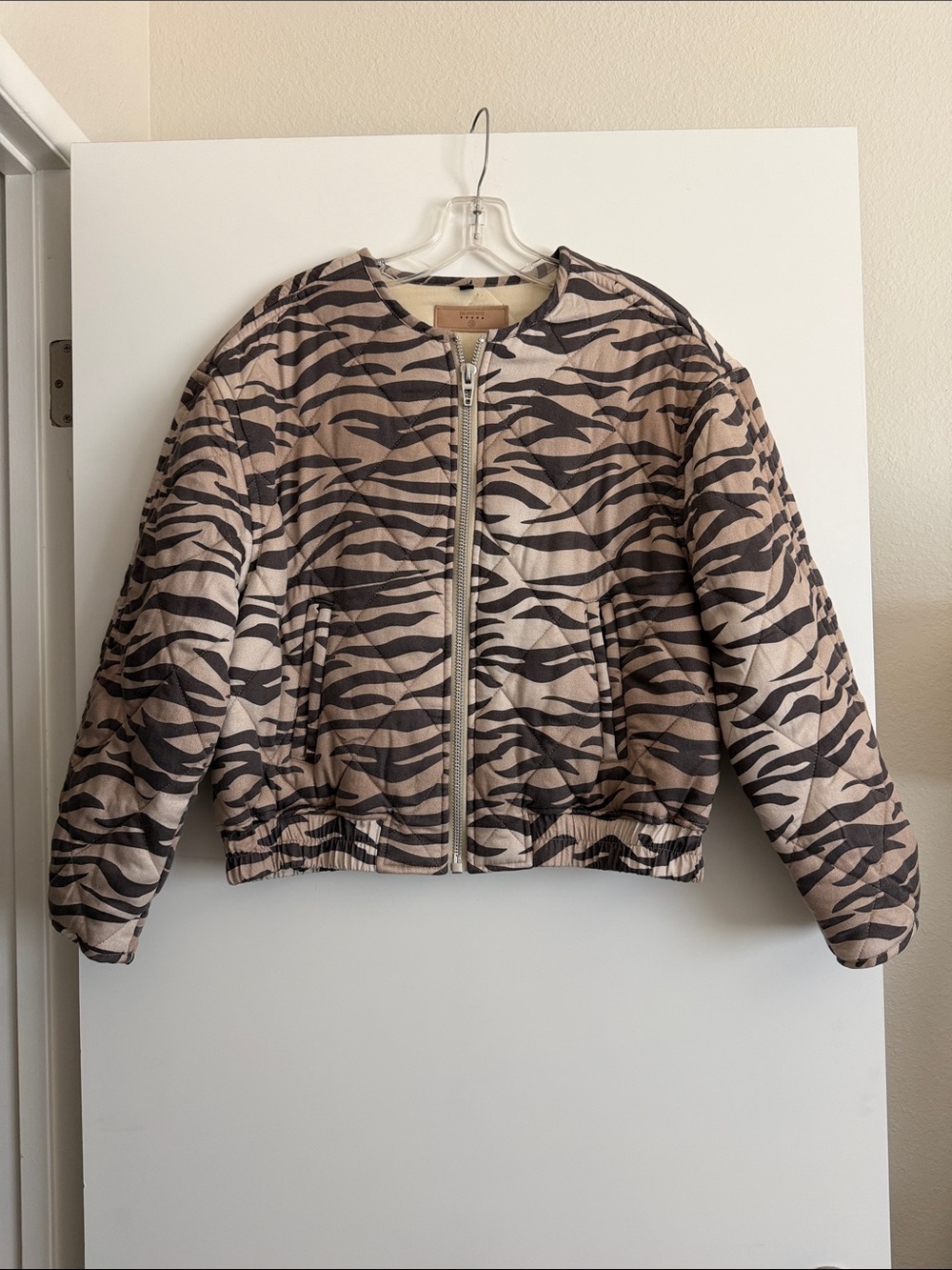 NWOT Blanknyc Animal Print Cropped Jacket